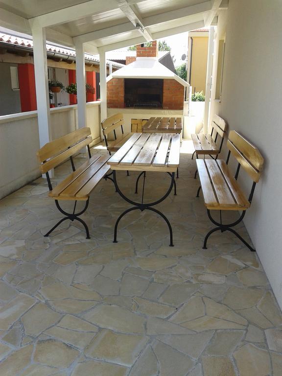 Apartments Ayla วีร์ ภายนอก รูปภาพ