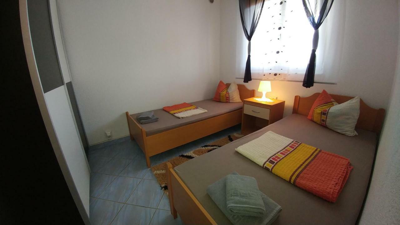 Apartments Ayla วีร์ ภายนอก รูปภาพ